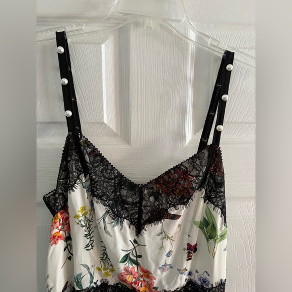 Joie White Floral Midi Dress with Black Lace Trim - Picture 4 of 8